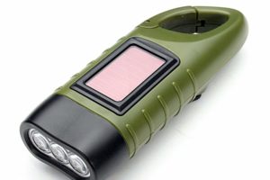 MECO Hand Cranking Solar Powered Rechargeable Flashlight